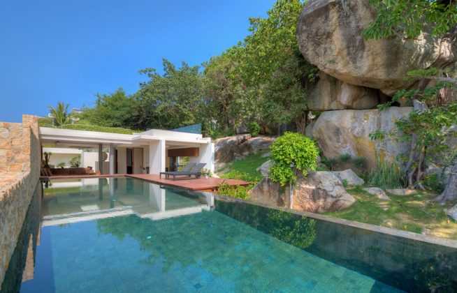 3 bedroom sea view villa, modern design