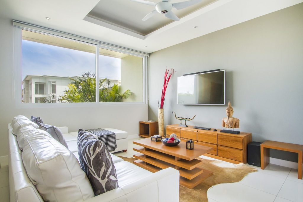 direct foreign freehold near beach