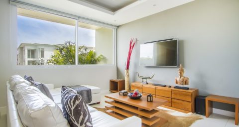direct foreign freehold near beach
