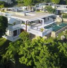 4 bedroom sea view beach access villa