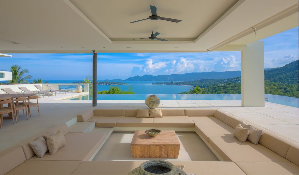 4 bedroom modern villa, stunning views