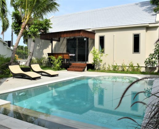 nice 2-bedroom villa with private pool