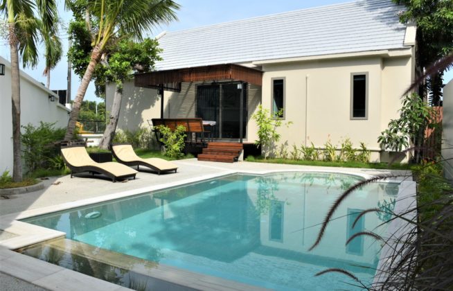 nice 2-bedroom villa with private pool