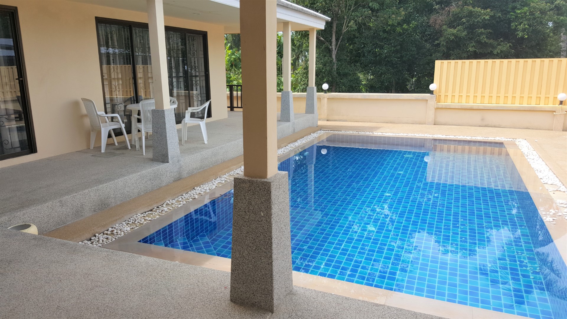 2-bedroom villa with private pool