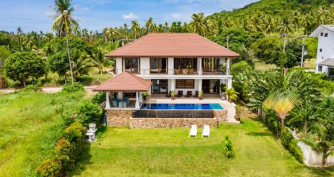 4 bedroom sea view spacious garden