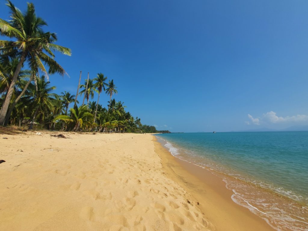 Stunning beach Land, Koh Samui