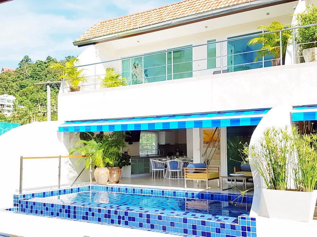 3 bedroom apartment, beach access, private pool