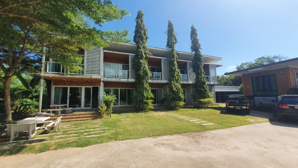18 room motel, chaweng