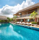 5 bedroom sea view villa located near the action