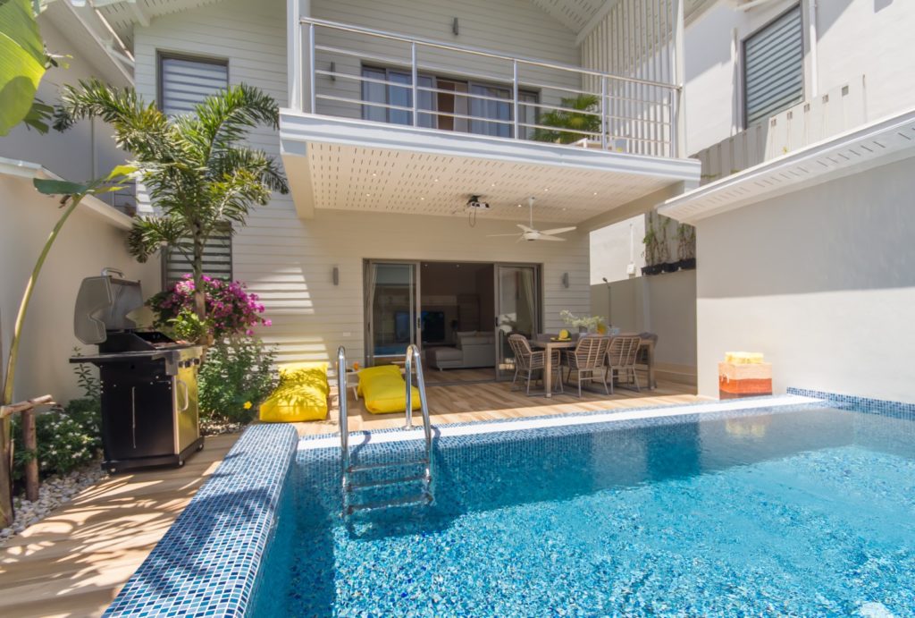 3 bedroom pool villa close to beach