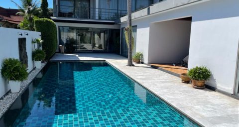 3 bed villa private pool