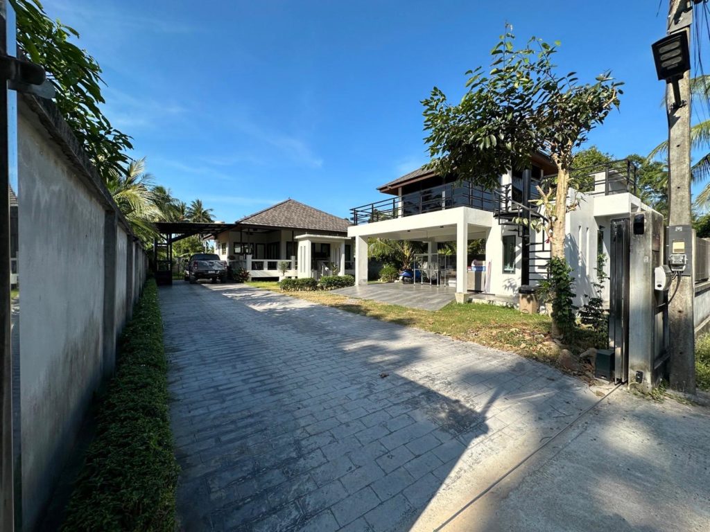 3 bedroom villa in peaceful location