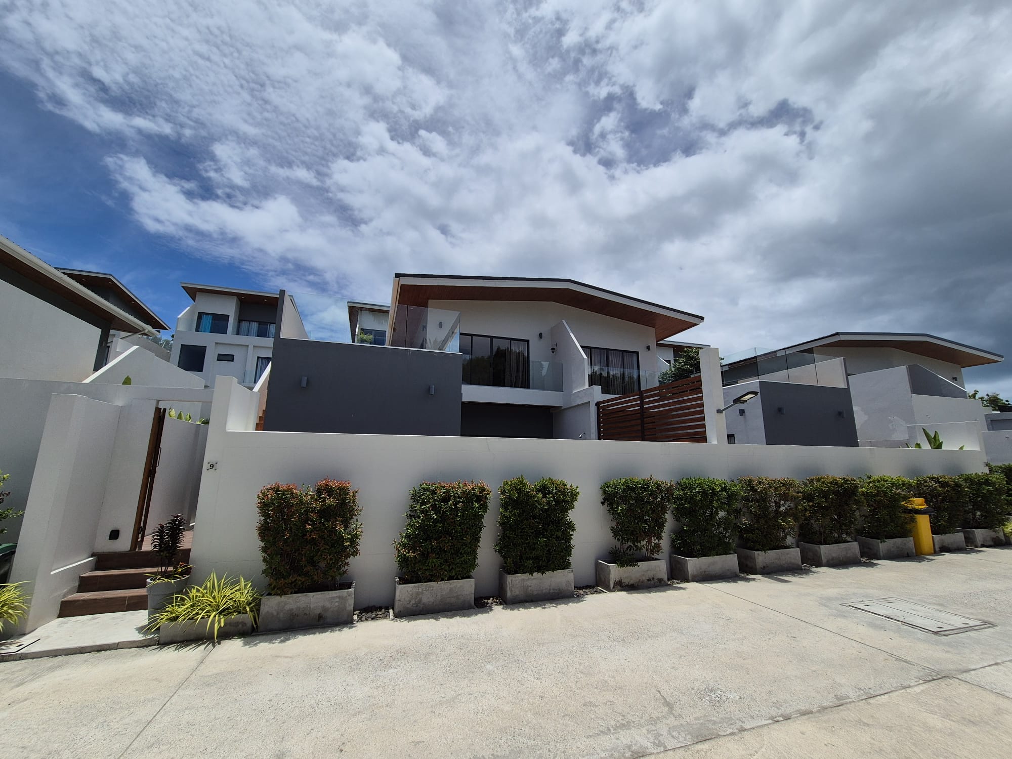 2 bed 2 bath Townhouses For Sale in North East – HS0838