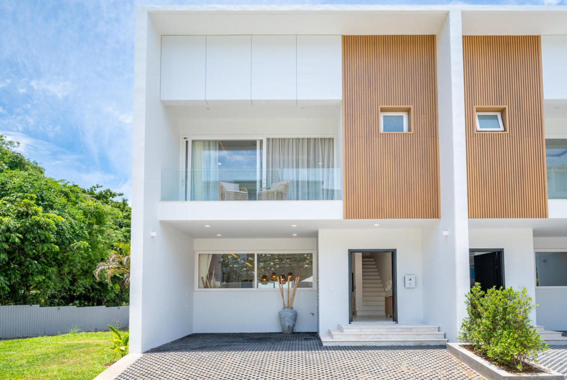 # bedroom villa twnhouse, walking distance to the beach, koh samui, thailand