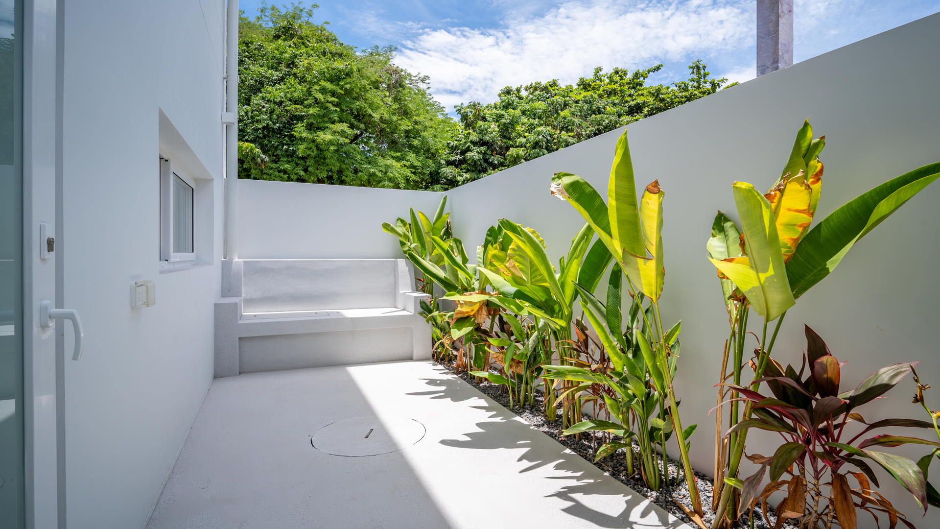 3 bed 2.5 bath Townhouses Property for sale in Koh Samui in Choeng Mon – HS0852