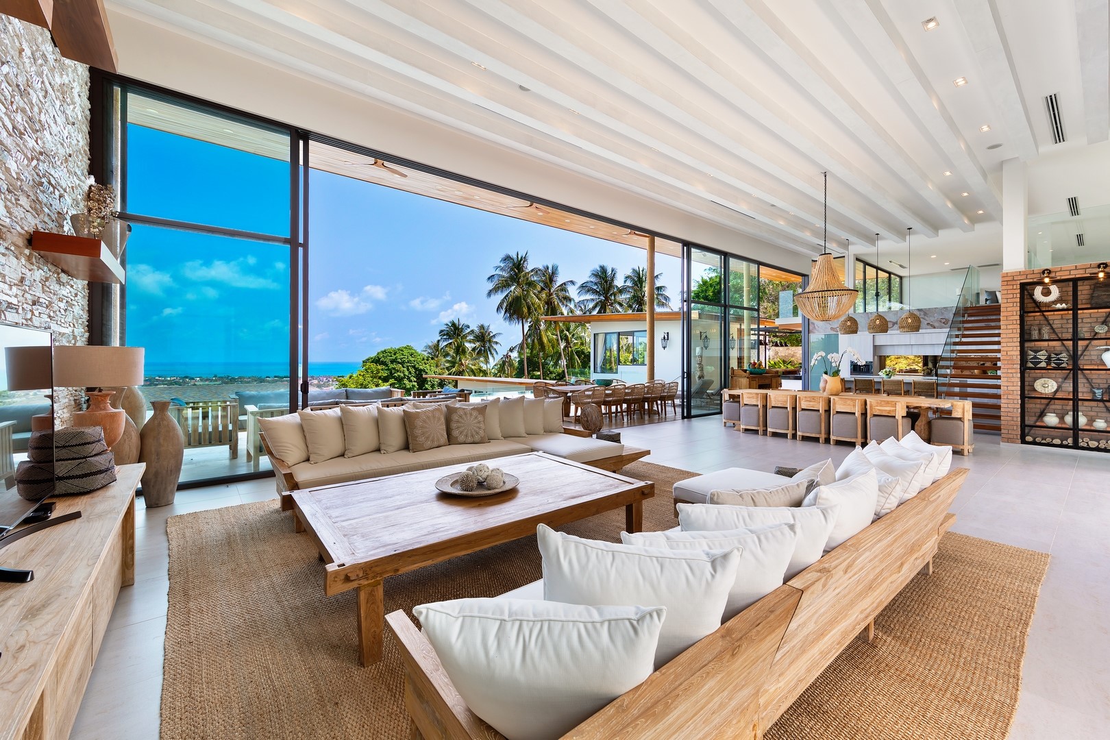 1 6 bedroom sea view villa, 2 swimming pools, Chaweng beach, Koh Samui, Thailand