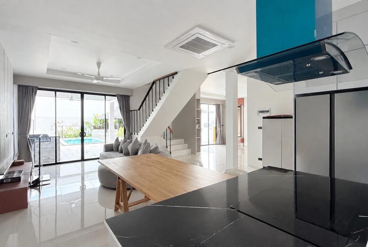 3 bed 3.5 bath Villa Property for sale in Koh Samui in Choeng Mon – HS0897