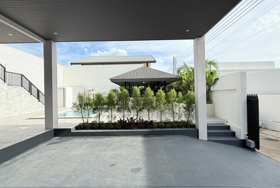 3 bed 3.5 bath Villa Property for sale in Koh Samui in Choeng Mon – HS0897