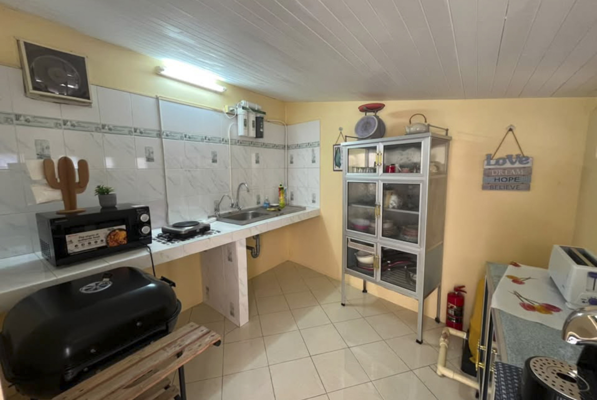 5 bed 5 bath Commercial Property for sale in Koh Samui in Chaweng Noi – HS0907
