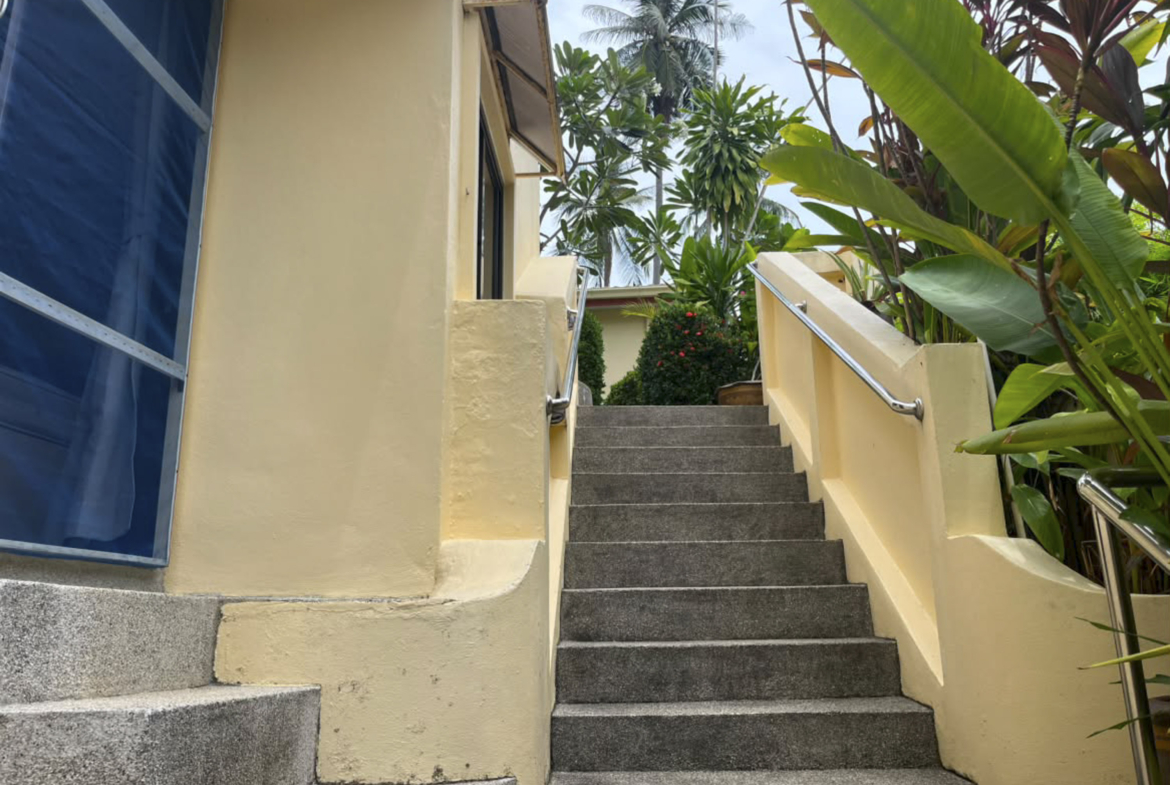 5 bed 5 bath Commercial Property for sale in Koh Samui in Chaweng Noi – HS0907
