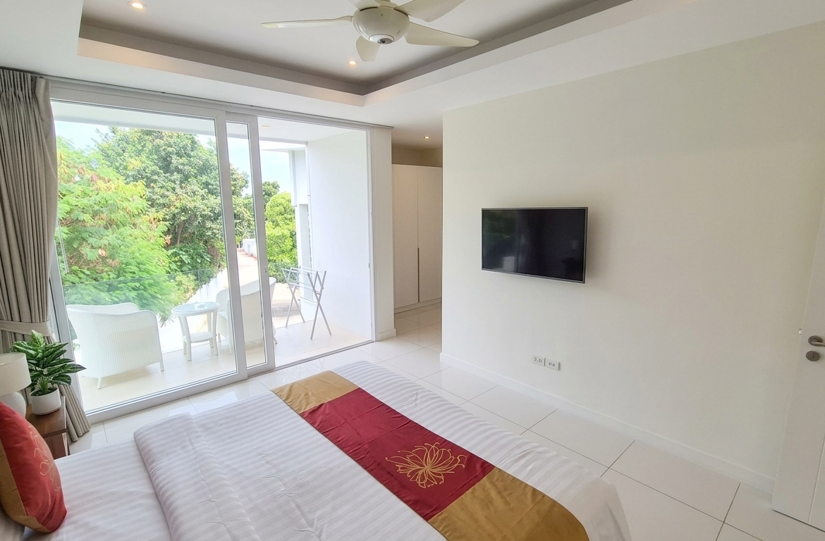 2 bed 2.5 bath Apartments / Condos  in Choeng Mon – HS0909
