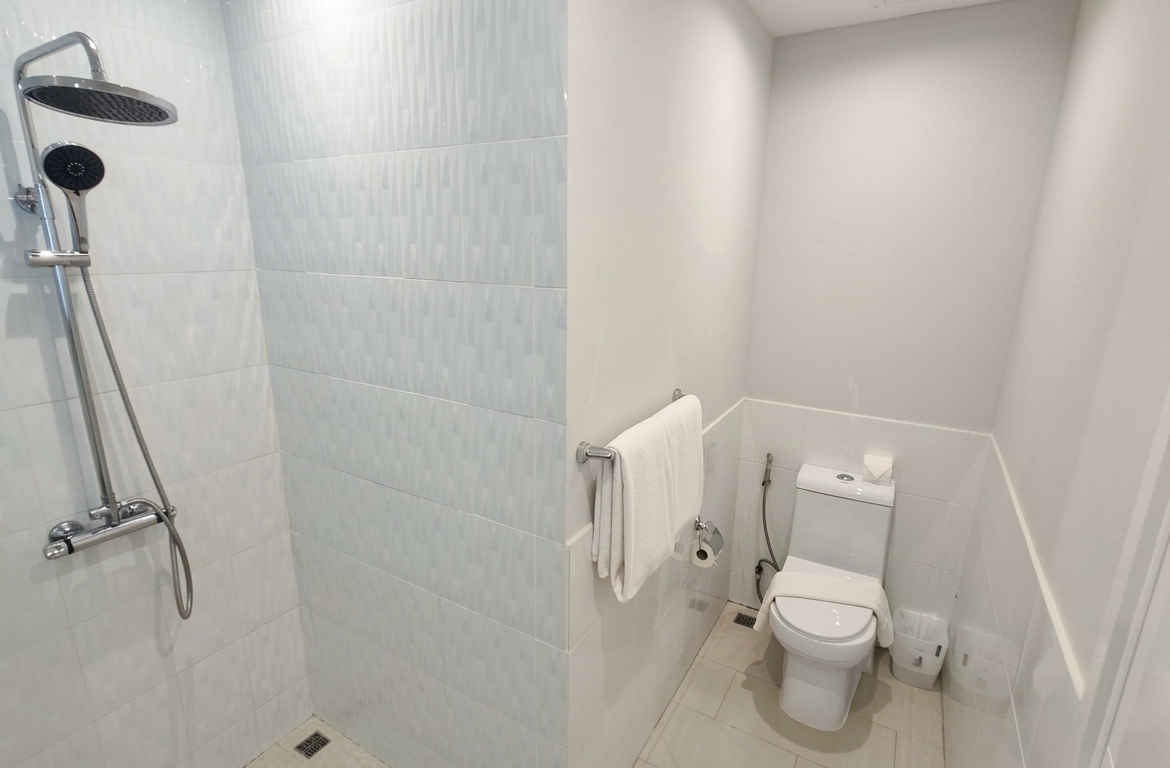 2 bed 2.5 bath Apartments / Condos  in Choeng Mon – HS0909