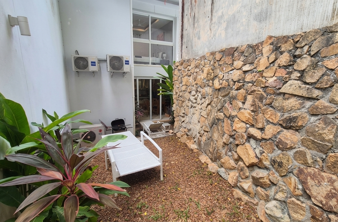 2 bed 2.5 bath Apartments / Condos  in Choeng Mon – HS0909