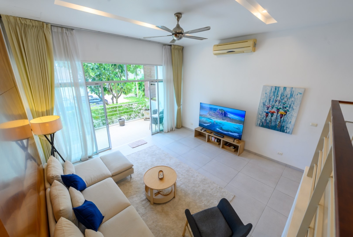 2 bed 2.5 bath Townhouse  in North East – HS0911