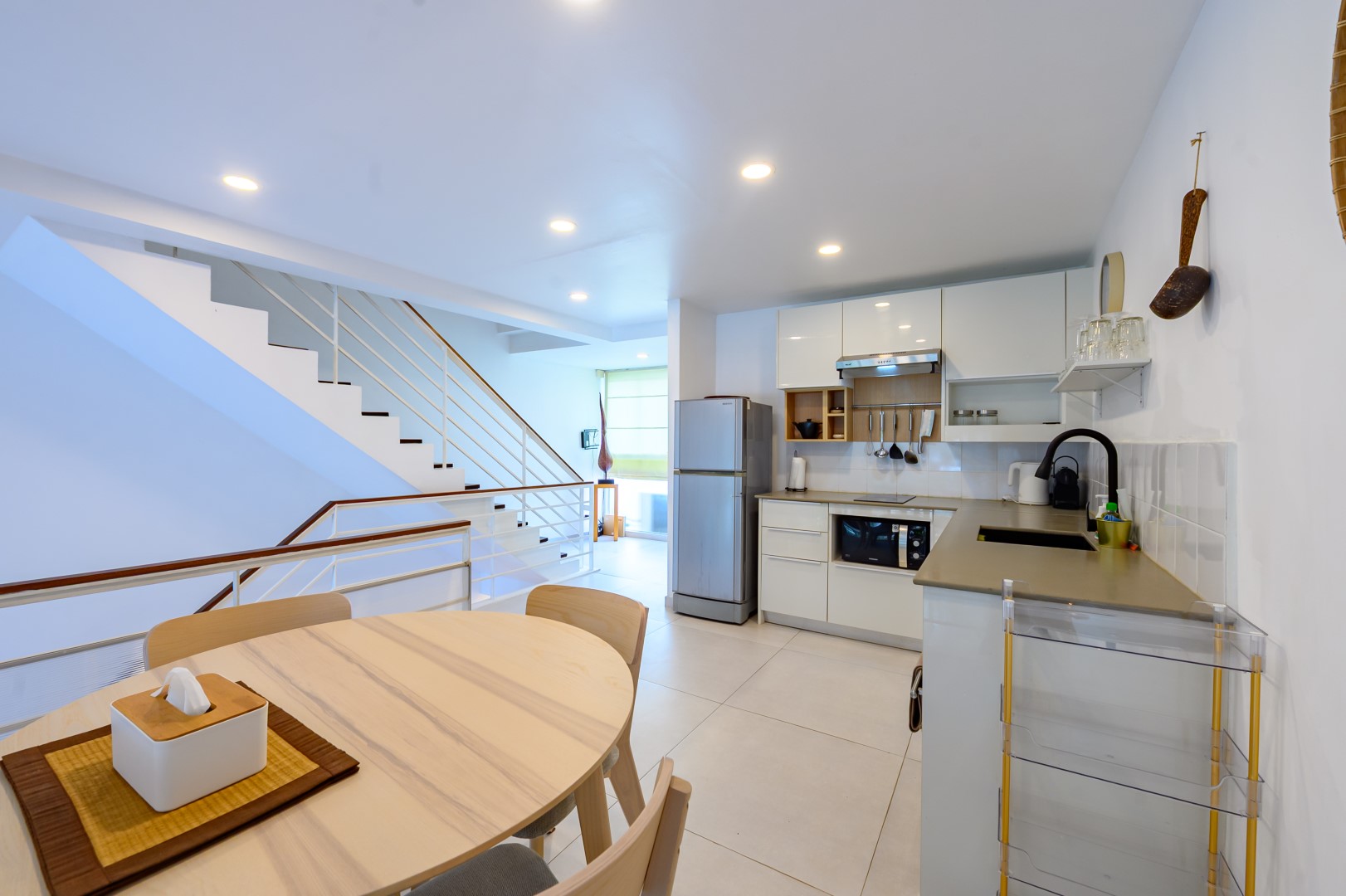 7 2 bed 2.5 bath Townhouse in North East – HS0911