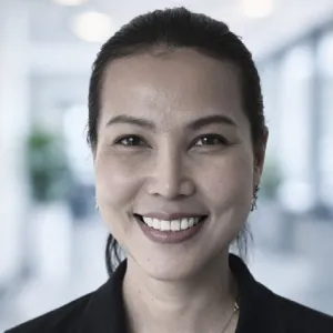 Headshot of Mouy Armitage.